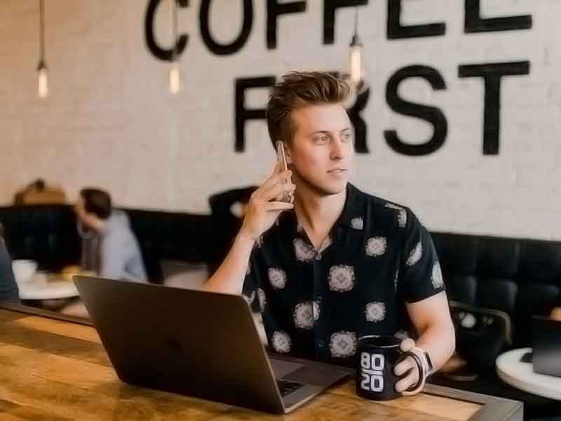 在线轰炸电话网页版